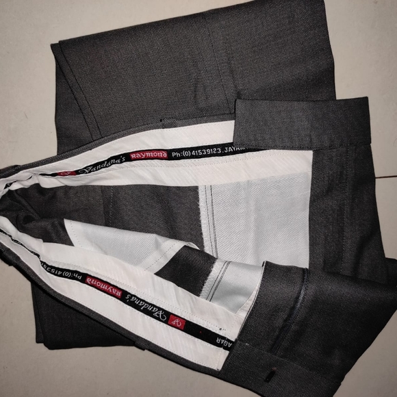 Raymond men’s grey formal pants - Picture 5 of 7